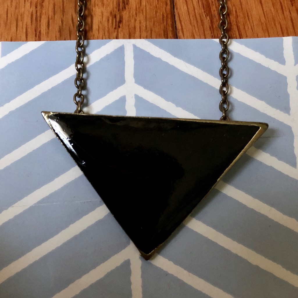 Black Gold Triangle Pendent Necklace 25$